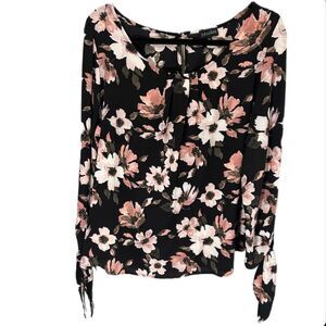 Zenobia Black Floral Long-sleeve Blouse with tie details on the sleeves Size 2XL